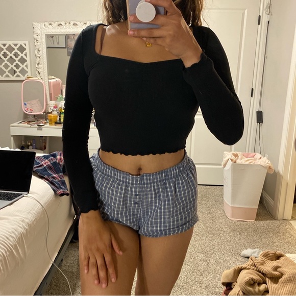 Forever 21 Black Crop Top - Picture 1 of 2